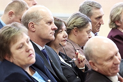 ЖКХ, здравоохранение, развитие территорий. Работу с обращениями в Витебской области рассмотрели в Ушачах