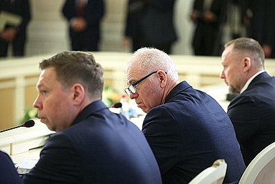 Лукашенко собрал совещание по развитию БНБК