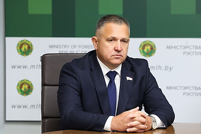 Шулейко представил нового руководителя коллективу Минлесхоза