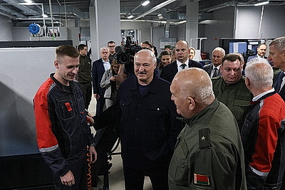 Лукашенко об отечественном стрелковом оружии: это очень важно, это основа любой армии
