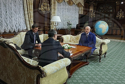 Лукашенко уверен в возможности достижения $2 млрд товарооборота между Беларусью и Узбекистаном