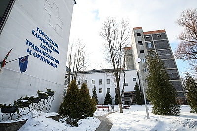 Кухарев посетил строительную площадку \"Газпром центра\" и нового корпуса 6-й ГКБ