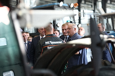 Лукашенко с рабочей поездкой посетил Шкловский район