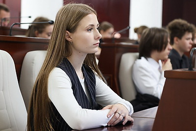 В Палате представителей проходит мероприятие ко Дню народного единства