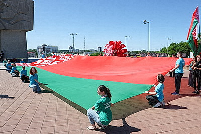 На площади Победы в Витебске состоялось открытие Дней молодежи