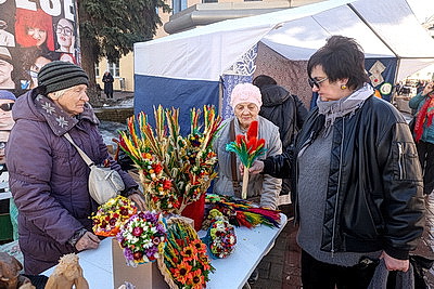 Банкуха, кузнечный мех и дубовые бочки. Чем удивляет ярмарка мастеров \"Казюкi\" в Гродно