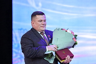 \"Зеркало истории суверенной Беларуси\". Лукашенко о 35-летии фестиваля \"Славянский базар в Витебске\"