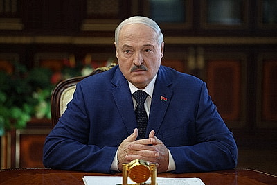 Лукашенко принял доклад Нацбанка, выступив за здоровую конкуренцию в решении важных для страны вопросов