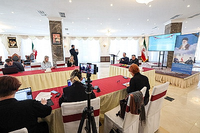 Пресс-конференция посла Ирана в Беларуси началась с видеокадров о разрушении страны в результате нападения