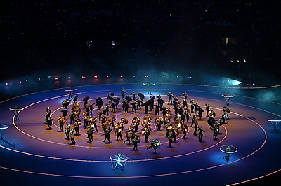 Церемония открытия XXV Зимних Олимпийских игр состоялась в Италии