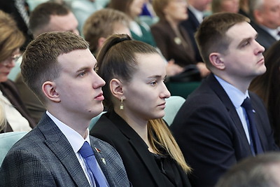 Целый ряд событий с приставкой \"впервые\". Минобразования подводит итоги работы в 2025 году