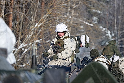 Несколько воинских частей приведены в готовность в рамках проверки ВС