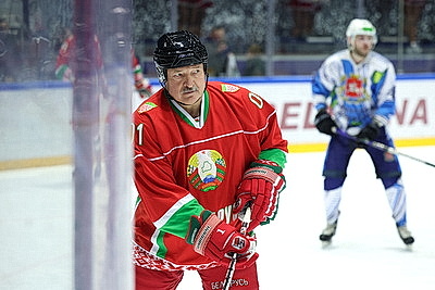 Команда Президента выиграла четвертый матч в РХЛ