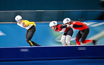 Конькобежка Зуева не прошла в финал олимпийского масс-старта