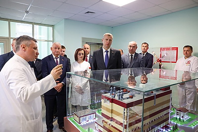 Развитие экономики и социальной сферы. Крутой посетил Ганцевичский район