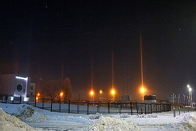 Солнечное гало и световые столбы увидели в небе над Беларусью