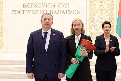 Швед - молодым судьям: вы - олицетворение справедливости, суд начинается с вас
