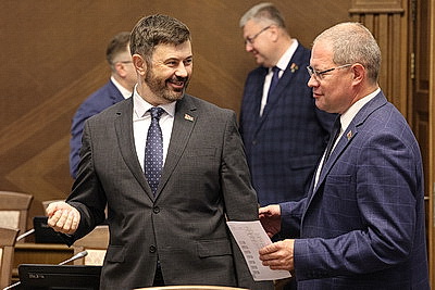 Проекты прогноза соцэкономразвития и республиканского бюджета на 2027 год рассмотрели в правительстве
