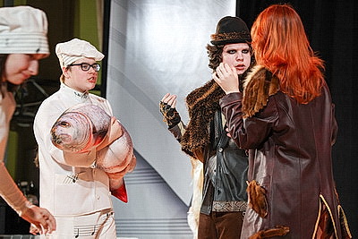 Принятие, социализация, дружба. В Минске инклюзивный театр представил спектакль в поддержку детей с РАС