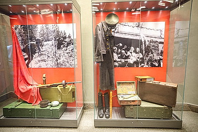 Творили в окопе и на привале. Выставка фронтового рисунка открылась в Минске