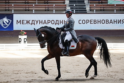 Международные соревнования по конному спорту \"Этап Кубка Евразии по выездке\" завершились в Ратомке