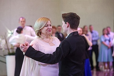 Бал-ассамблея \"Васильковая симфония\" состоялся в Гродно