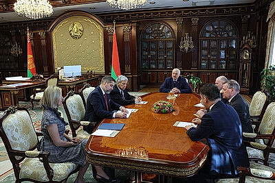 Лукашенко провел переговоры со спецпосланником США Коулом