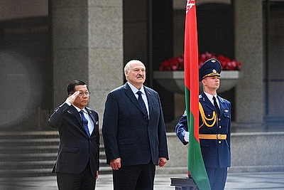 Лукашенко и Мин Аун Хлайн встретились для переговоров во Дворце Независимости