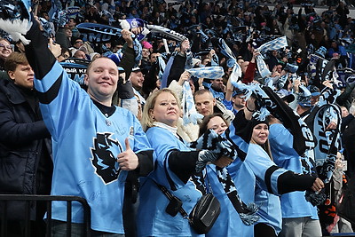 Минские динамовцы забросили шесть шайб в ворота \"Шанхайских драконов\"