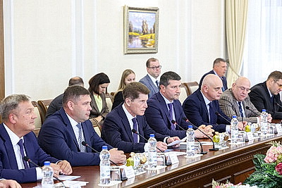 В Совете Республики и правительстве обсудили направления сотрудничества с Приморским краем