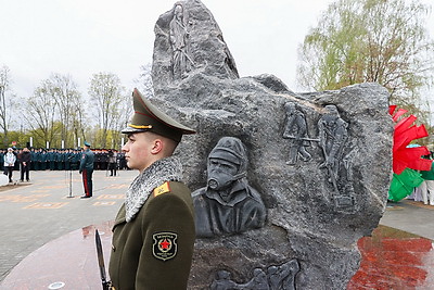 В Гомеле открыли памятную композицию к 40-летию аварии на ЧАЭС