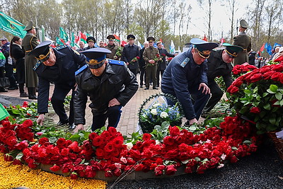 Миг истории, в котором спрессованы тысячи судеб. Память жертв чернобыльской аварии почтили в Минске