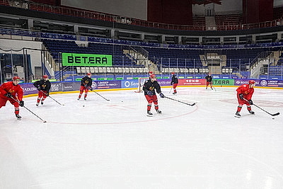 Молодежная сборная Беларуси по хоккею провела открытую тренировку в преддверии Кубка Будущего