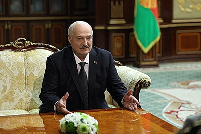 Лукашенко: благодаря сотрудничеству регионов Беларусь и Россия сохранили теплые дружеские отношения