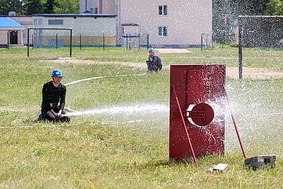 Соревнования среди санитарных и пожарных дружин в Гродно собрали около 400 участников