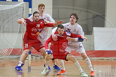 \"Мешков Брест\" и СКА победили на старте 1/2 финала чемпионата Беларуси по гандболу