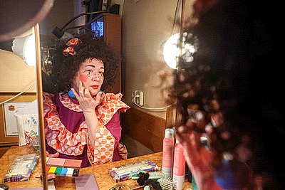 В Гродненском областном драматическом театре готовят премьеру - комедию-буфф \"Свадьба\"