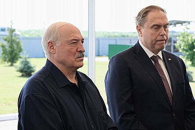Лукашенко посетил хозяйство, где разводят красную породу коров