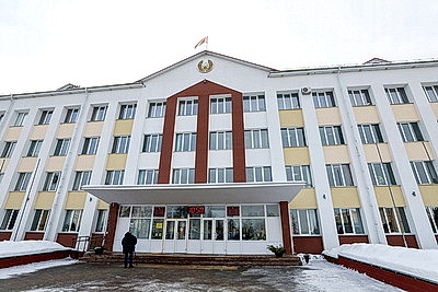 Сергеенко с рабочей поездкой посещает Поставы