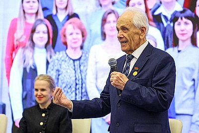 Искусство книги, творческие встречи. В Минске проходит международная книжная выставка-ярмарка