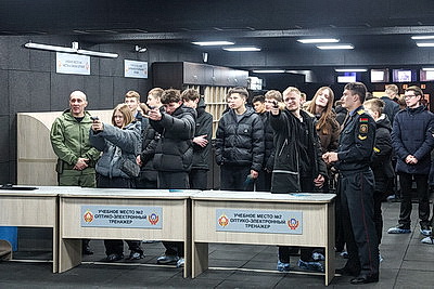 Могилевский институт МВД в день открытых дверей посетили около 1 тыс. школьников