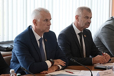 Как сработала Могилевская область в первом полугодии, рассмотрели на совещании в Бобруйске