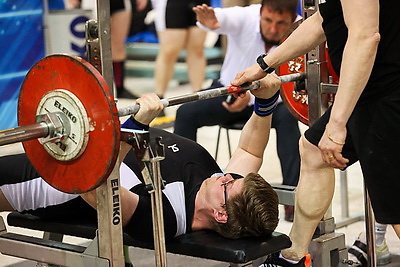 В Минске стартовал финал Республиканской универсиады по пауэрлифтингу