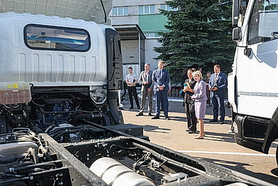 Автомагазины с самообслуживанием. Как в Беларуси планируют развивать торговлю на селе