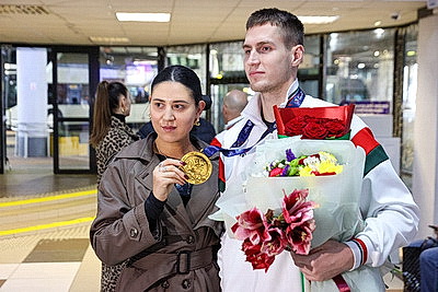 \"Ехал только за золотом\". Каратист Кудинов о победе на молодежном чемпионате мира