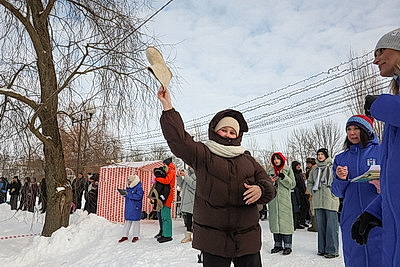 Чемпионат по метанию валенка прошел в Могилеве