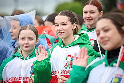Торжественно и ярко. Церемония чествования государственных символов прошла в Минске