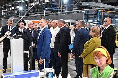 \"Можем конкурировать\". Лукашенко ставит задачу активнее осваивать рынок светодиодных ламп