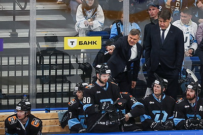 Минские динамовцы в овертайме дома уступили \"Авангарду\"