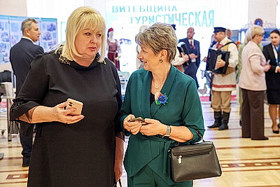 Диалог о будущем сердца страны. В Овальном зале собрались женщины, которые хотят сделать жизнь на селе ярче и комфортнее